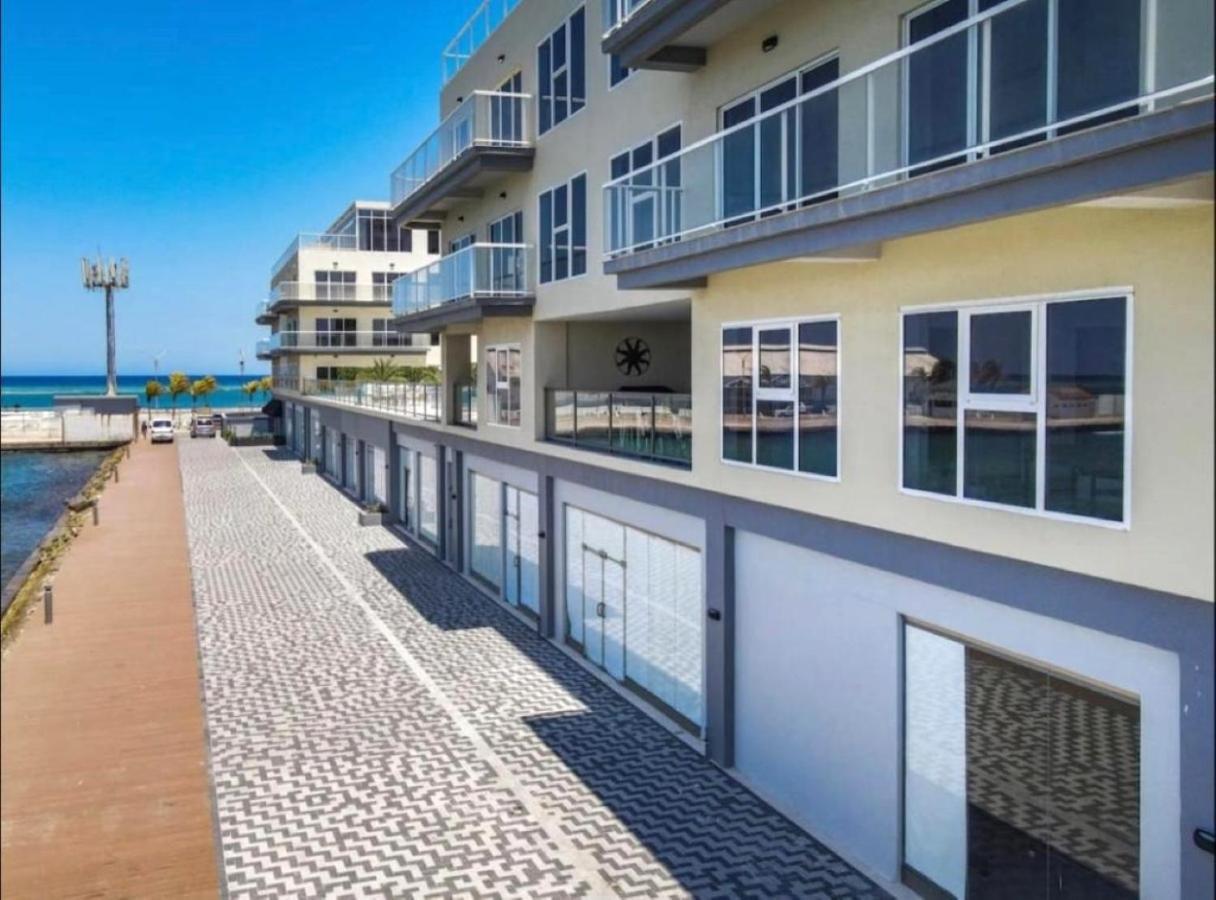 Stylish Luxury Condo, Central Location, Ocean View, Pool, Gym Ораниестад Екстериор снимка